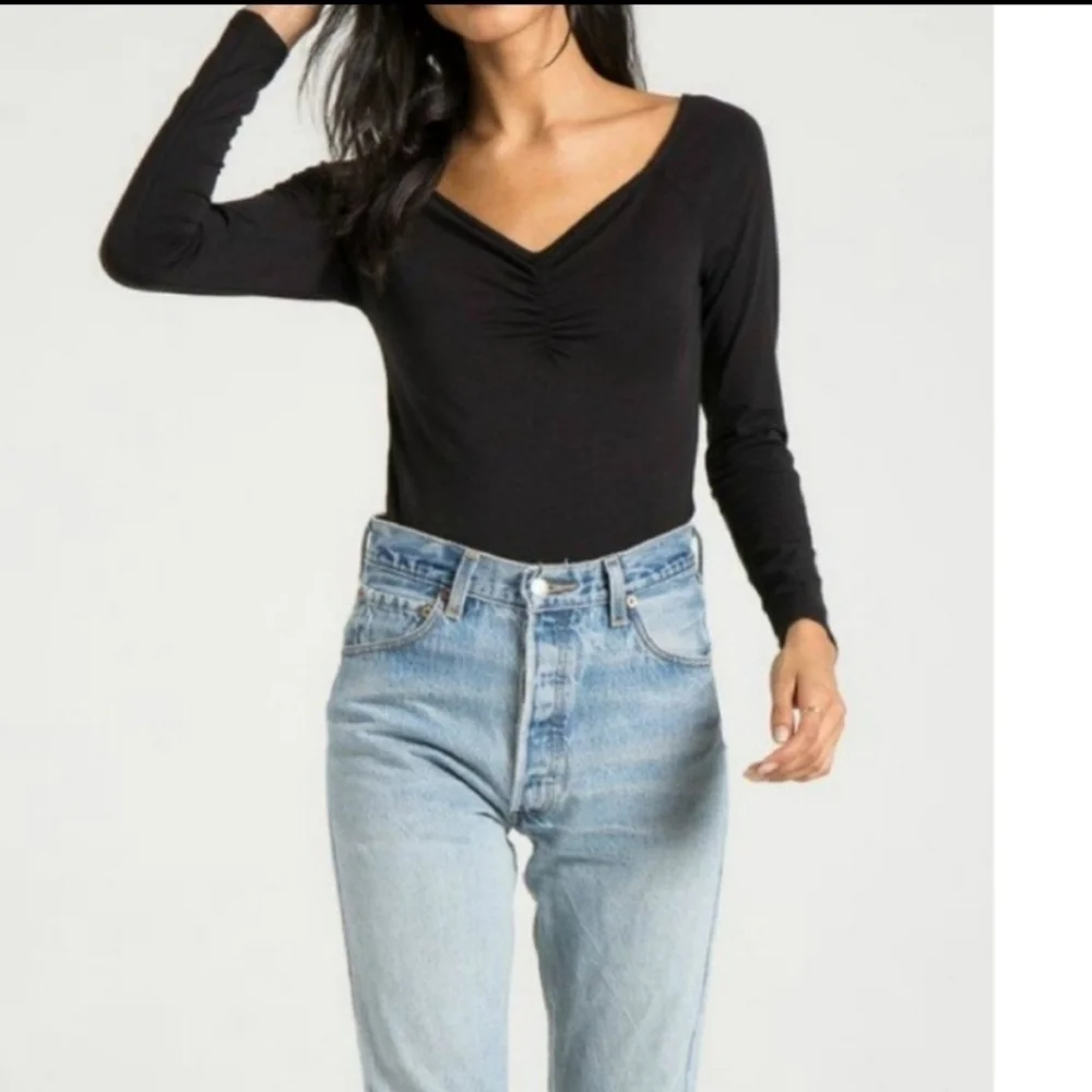 n: Philanthropy Off the Shoulder Black Harriet Top - Picture 4 of 12